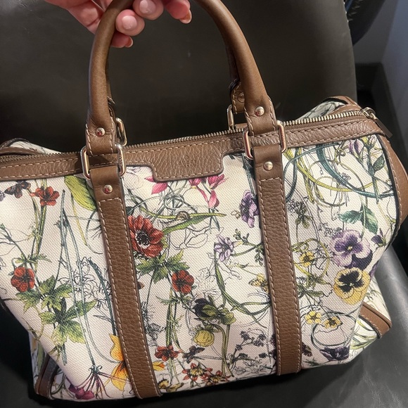 Gucci Handbag - Picture 2 of 11